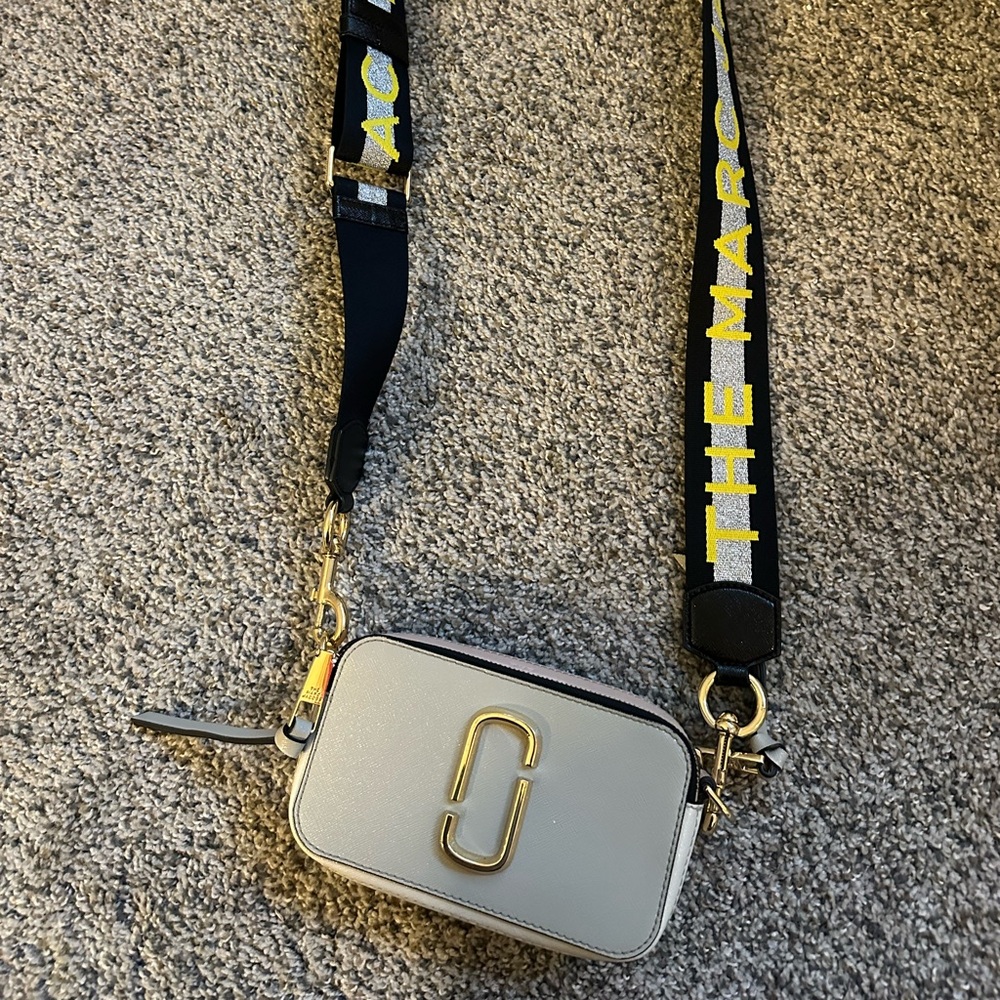 marc jacobs snapshot bag!!!